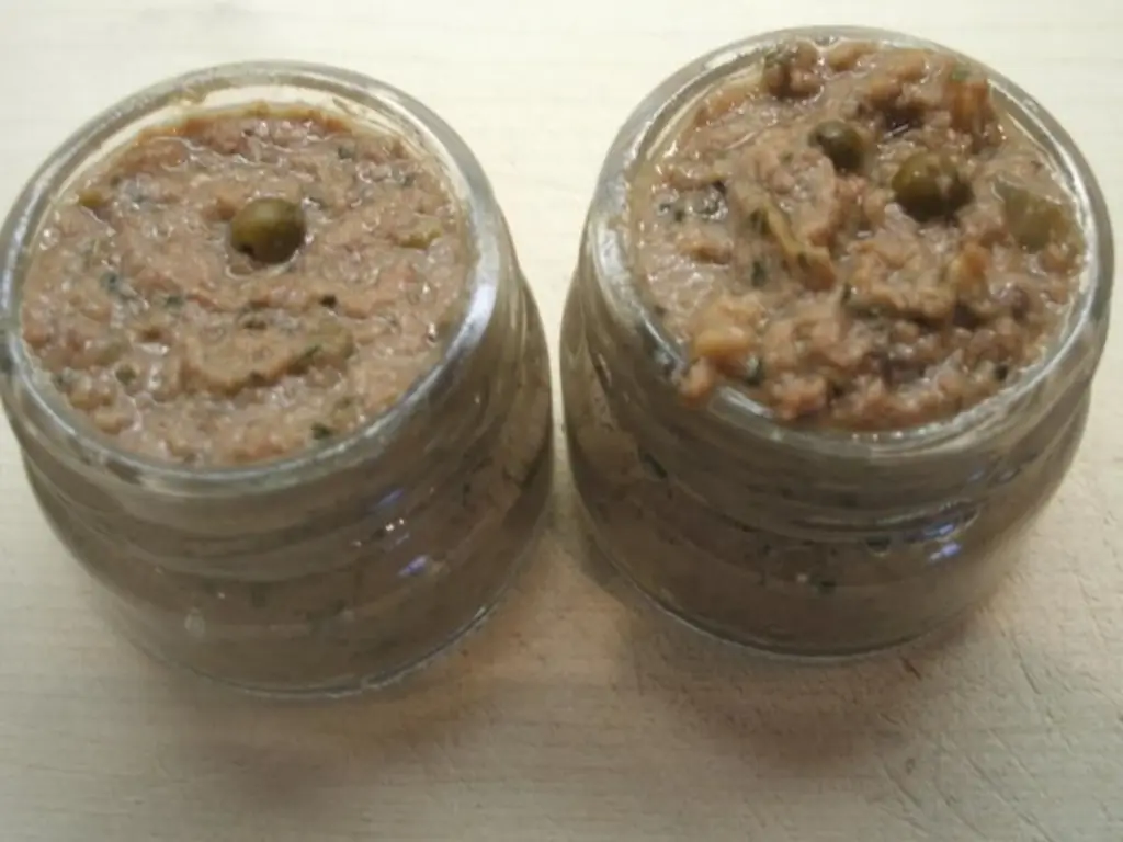 Колбаса: ливерная колбаса