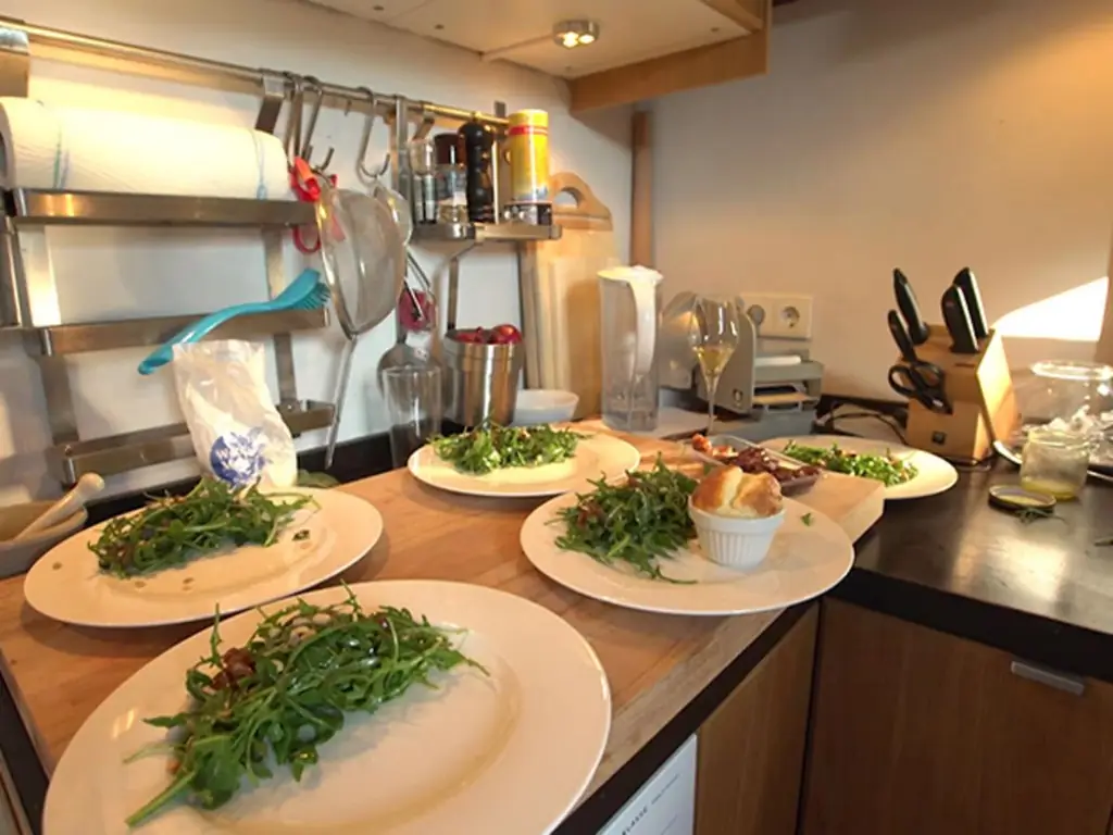 Суфле Грюйер/ руккола/ лимон