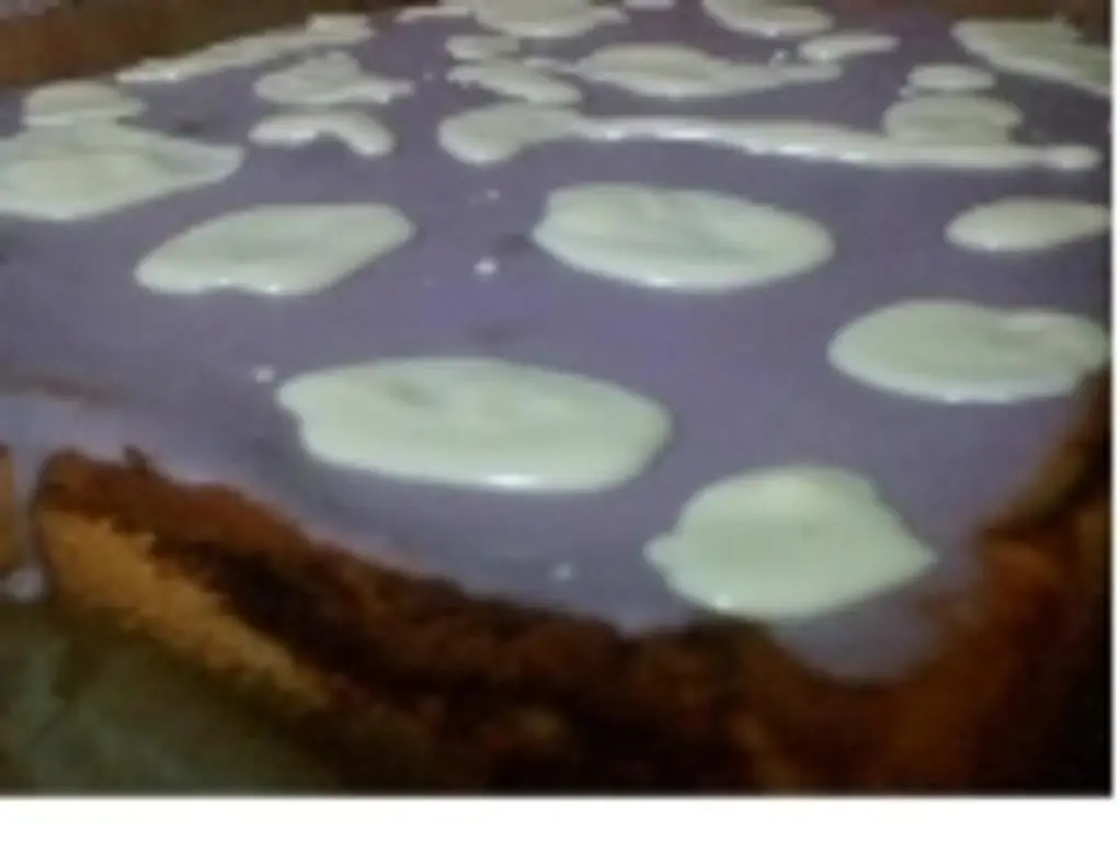 Пурпурные коровьи пятна из консервной банки