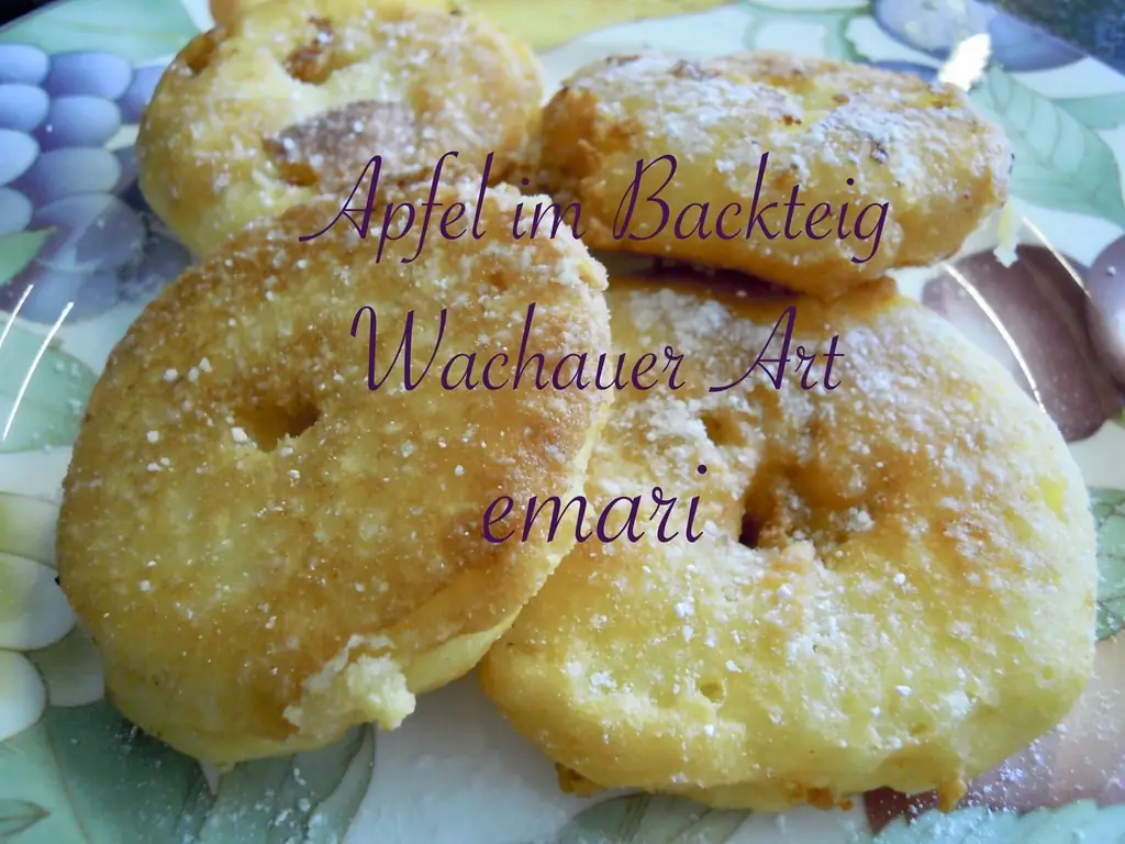 Яблоки в кляре в стиле Вахау