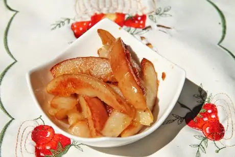 Карамелизированные дольки груши