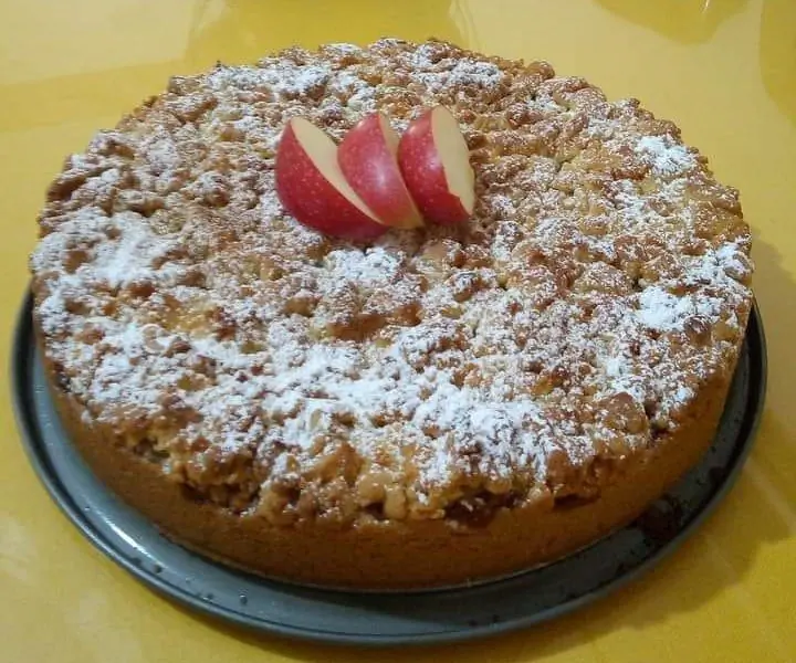 Самый красивый яблочный пирог с крошкой, так называемый трифти
