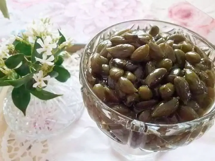 Любимый десерт ложки очень удачный арахис