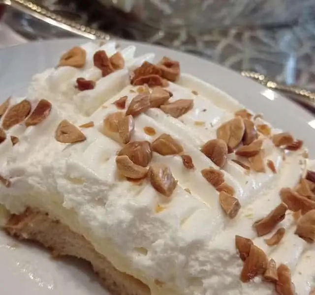 Сладость, которую мы всегда готовили с тостами но теперь мы будем делать ее и с булочкой