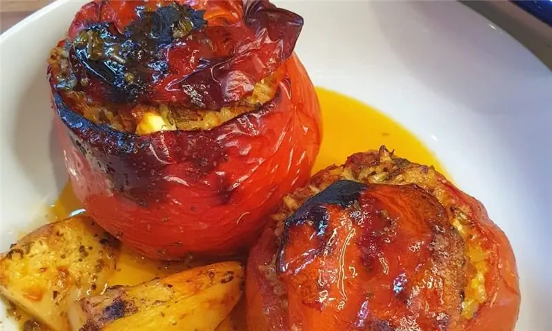 С начинкой из риса и сыра фета! Прекрасная вкусная еда, отлично приготовленная
