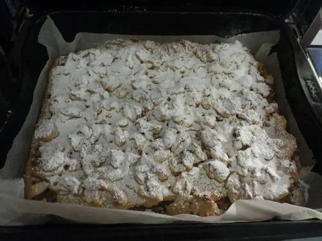 Другой яблочный пирог Яблочный пирог из пышного песочного теста, наполненный тертыми яблоками и ванильным кремом