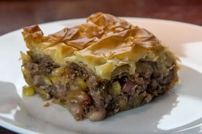 Рождественский пирог с начинкой, орехи & Сухофрукты