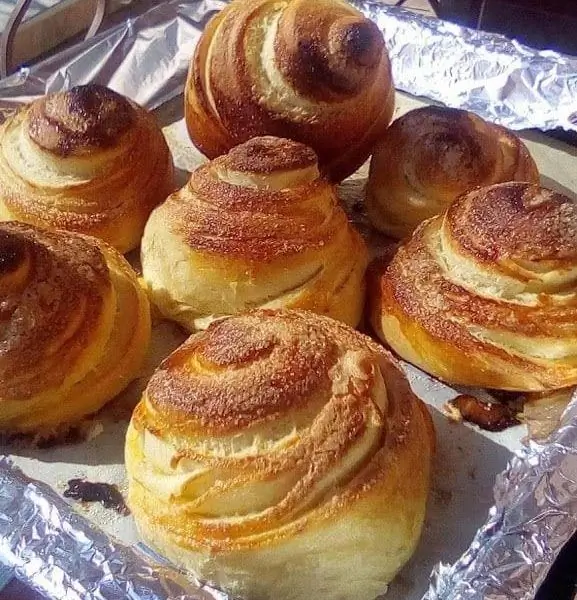 Вкусные рулетики с карамелизированным сахаром