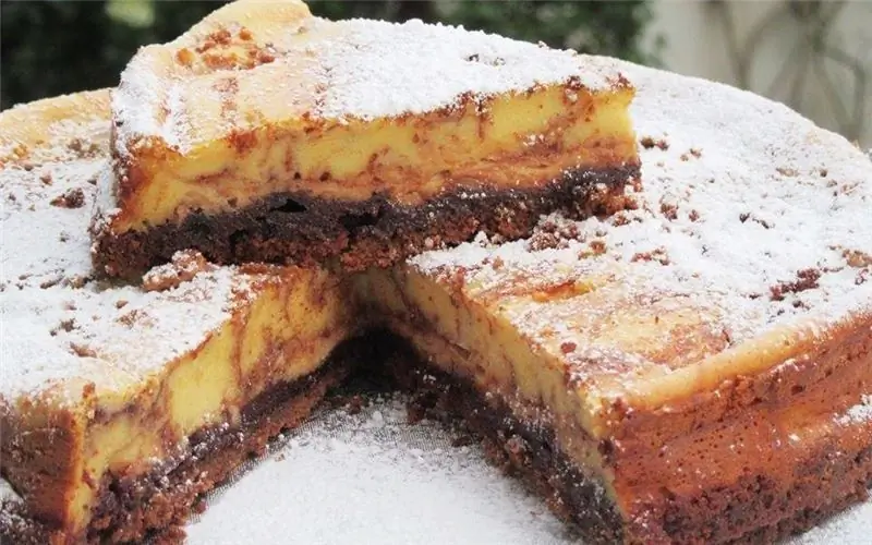 Особенный десерт с очень богатыми ингредиентами и особенным вкусом – Чизкейк Мраморный
