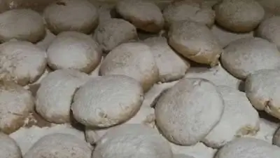 Оригинальный рецепт курабьедеса из Неа Карвали