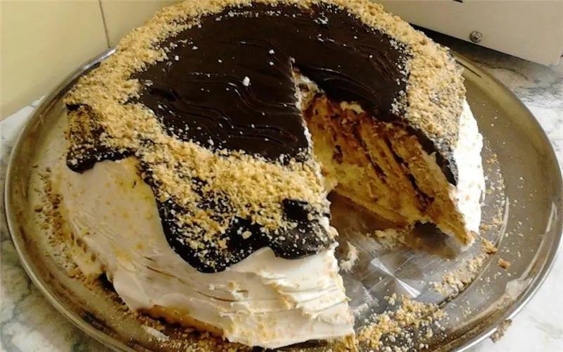 Бисквитный торт с двойным кремом