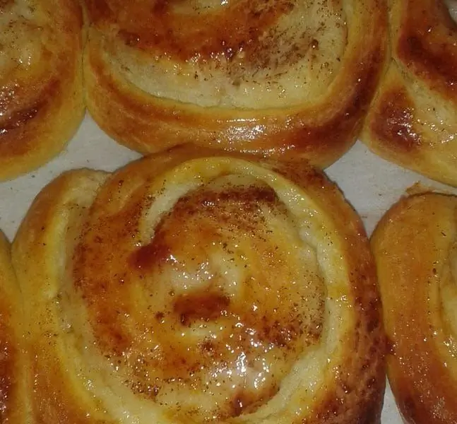 Пышные, сладкие булочки с манным кремом