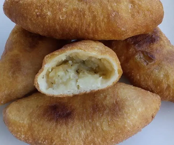 Воздушные, вкусные картофельные пирожки красивого золотистого цвета