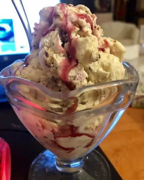 Простое и экономичное мороженое
