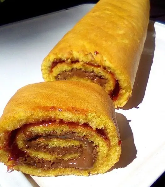 Ролл с мерендой и мармеладом