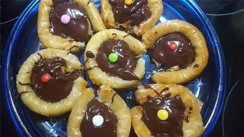 ШОКОЛАДНЫЕ ФОЛИСИ С ЛИСТОМ КРУСТЫ
