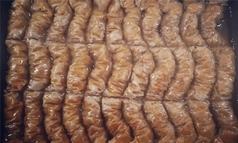 Сироп гражданский Саральи с хрустящей корочкой и орехами