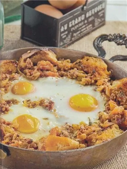 Раствор часа для яичных глаз в слое фарша