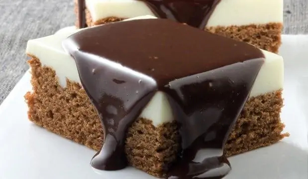 Вкусная конфета с белой начинкой, тающая во рту