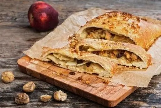 Яблочный пирог Кодзани с каштанами и грецкими орехами от Аргиро