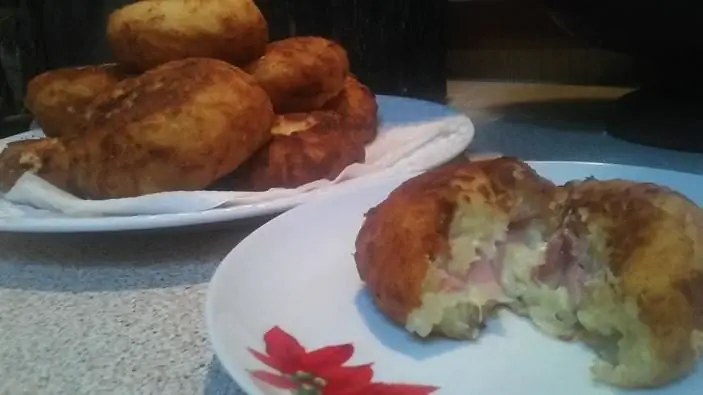 Очень простой и быстрый рецепт картофельных вареников (картофельных тефтелей или картофельных крокетов)