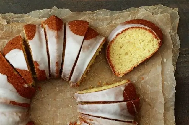 Домашний лимонный пирог и оливковое масло с чудесной текстурой