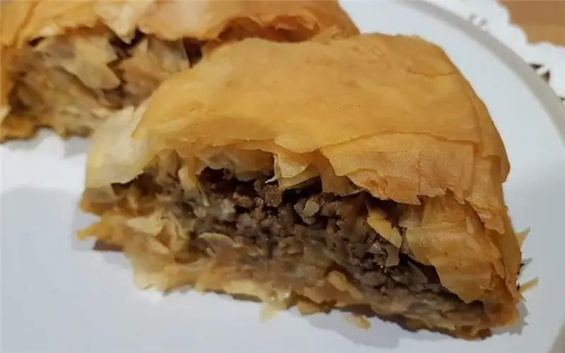 Специальный пирог с мясным фаршем