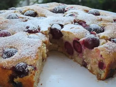 Просто и вкусно! Вкусный торт с вишней