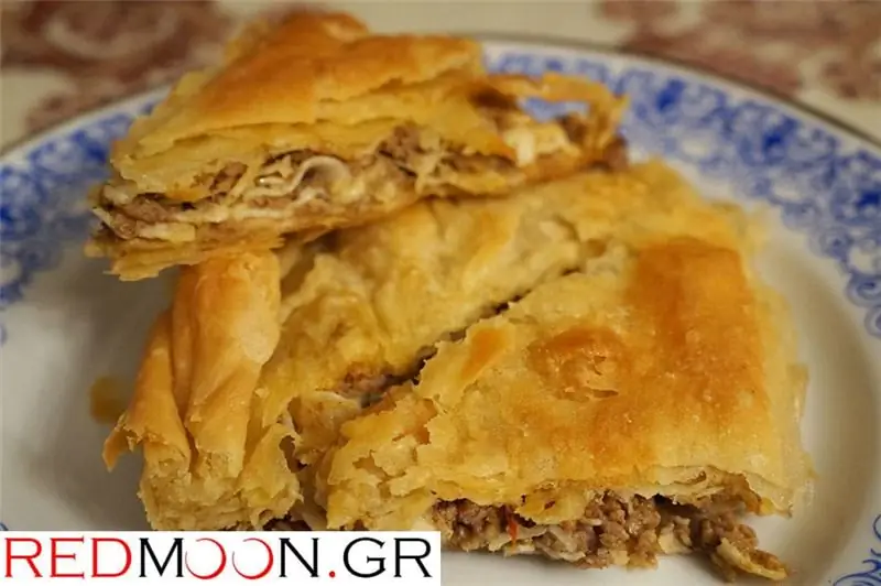 Самый вкусный и хрустящий пирог с фаршем, который вы когда-либо готовили