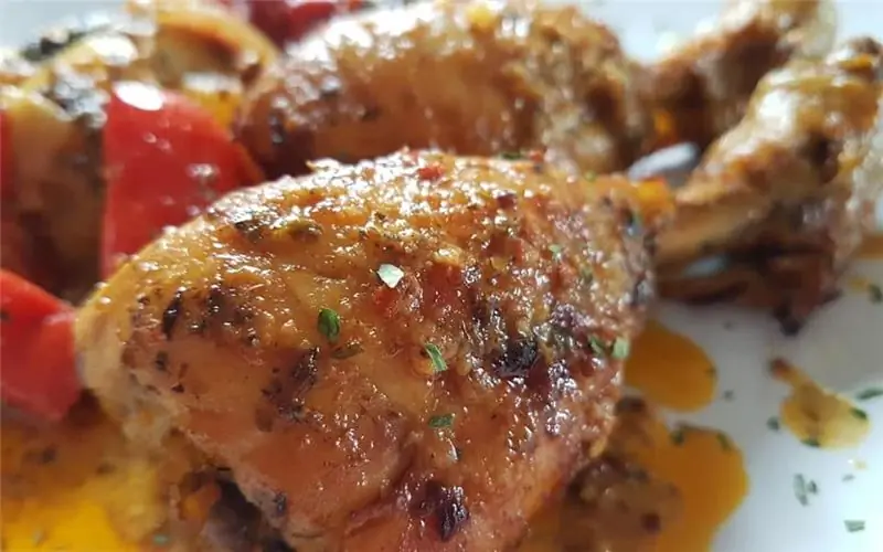 Куриные ножки с овощами в духовке