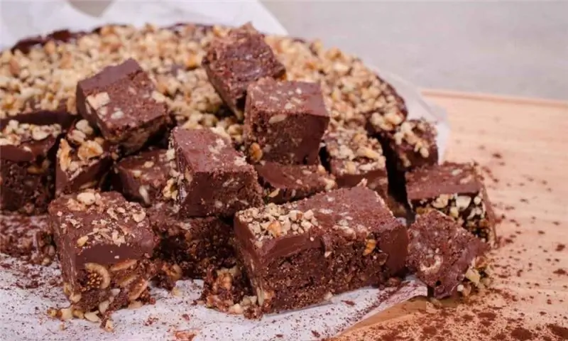 КАРИОКА НА СКОВОРОДЕ С ИНЖИСОМ & ГРЕЦКИМИ ОРЕХАМИ