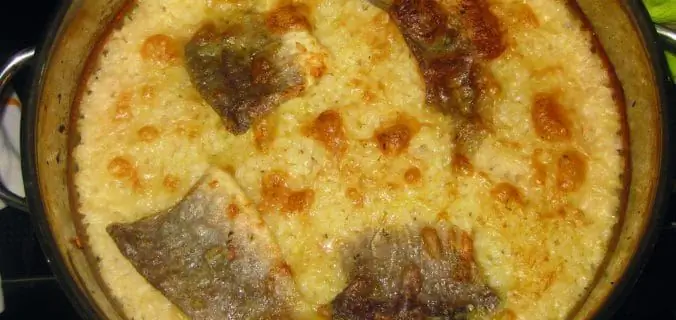 Треска с рисом в духовке