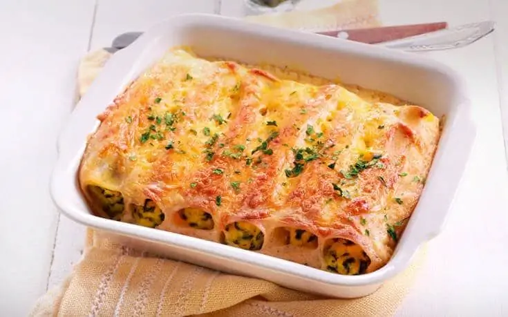 Каннеллони со шпинатом и сливками
