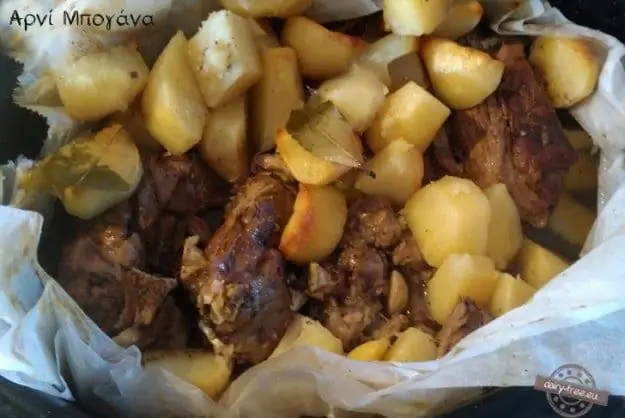 Богана (баранина в жиронепроницаемой бумаге)