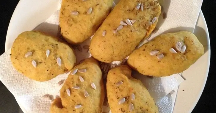 Вкуснейшие томатно-морковные пироги к пиву