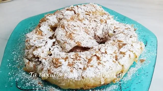 Перекрученный яблочный пирог с корочкой
