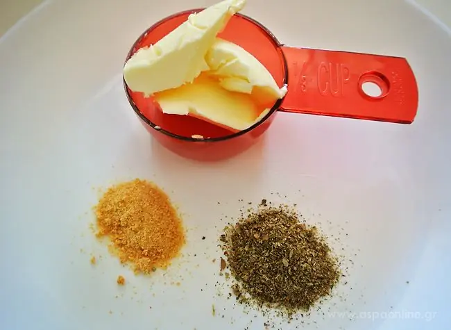 Масло, чеснок, орегано Масло, чеснок, орегано