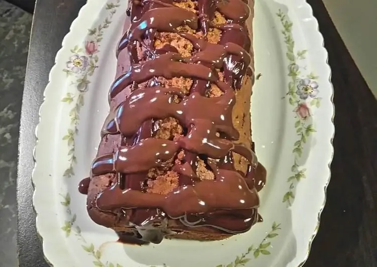 Торт с карамелизированным фундуком