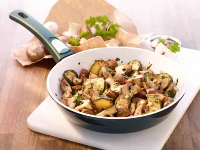 Какое мясо хорошо сочетается с кабачками?