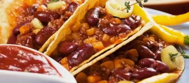 Тако кукурузный хлеб с мясной начинкой