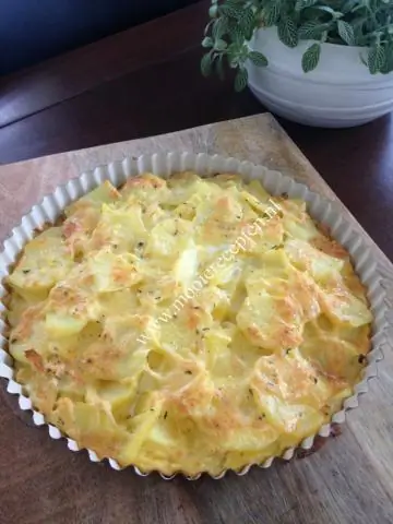 Картофельный пирог с изюмом