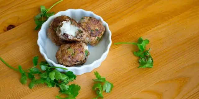 Фетболки из баранины с сыром фета