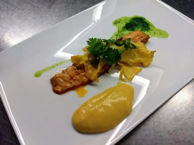 Парфе из бузины с ананасовым пюре