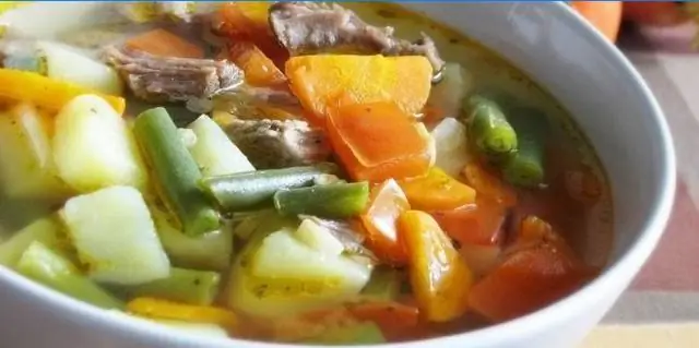 Суп: Говяжий суп с различными овощами