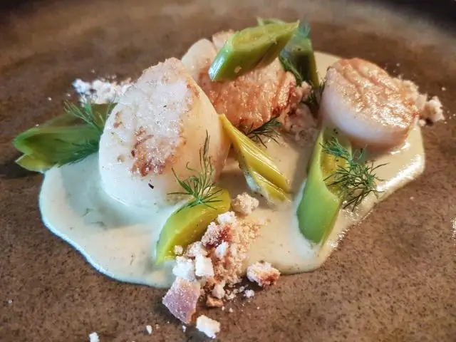 Гребешки в сырном соусе