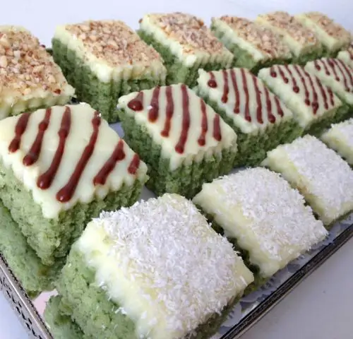 Шпинатный торт из формочки