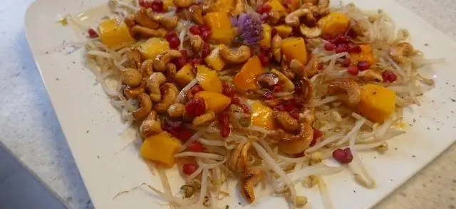 Салат из ростков фасоли Фредди