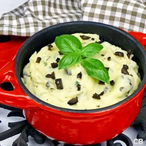 Картофельное пюре с базиликом