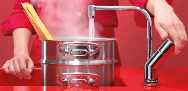 Торт для бассейна с бисквитом и горячей водой